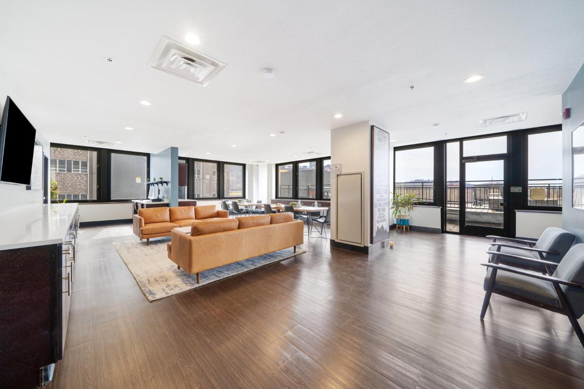 Vibrant Luxury Prime Location 24-7 Onsite Parking Gym Lounge Daire Pittsburgh Dış mekan fotoğraf